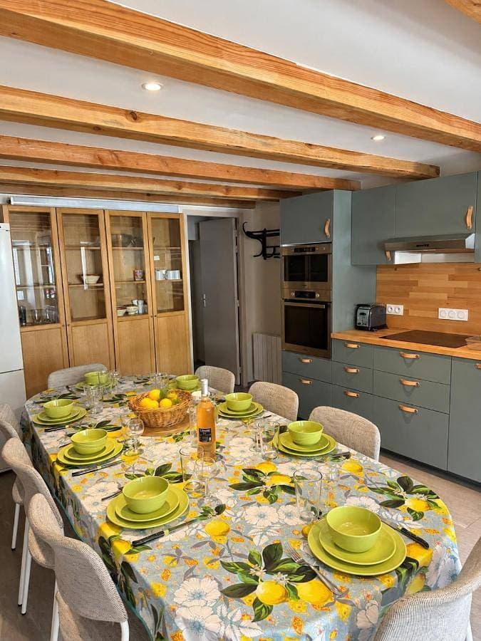 Foto 4 von 38: Four-Bedroom House