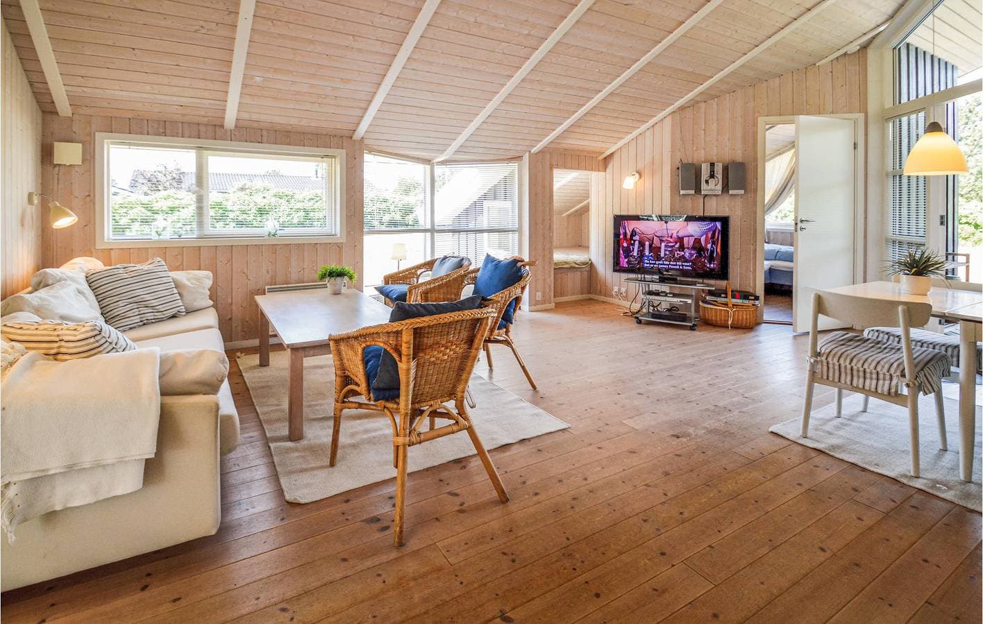 Foto 3 von 22: Ferienhaus für 6 Personen mit Garten