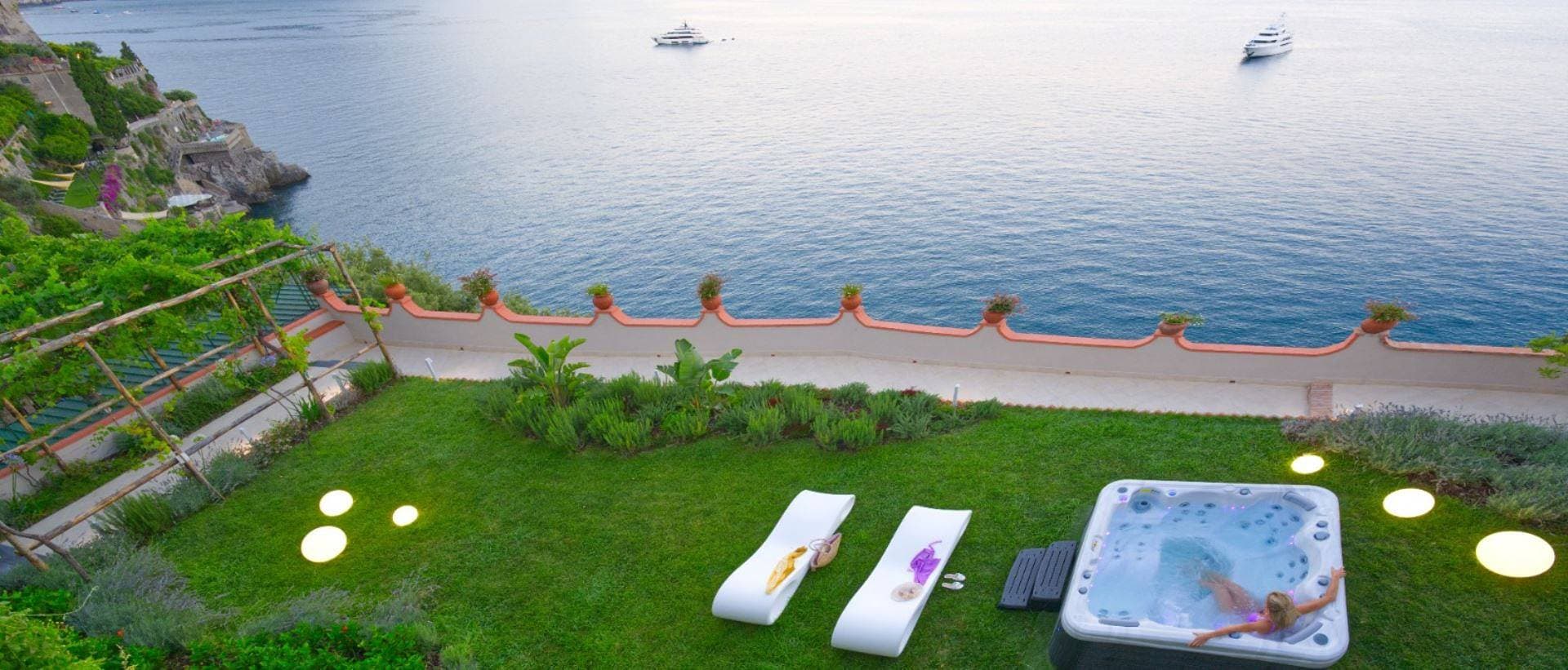 Foto 3 von 52: Appartement am Strand mit Pool und Parkplatz
