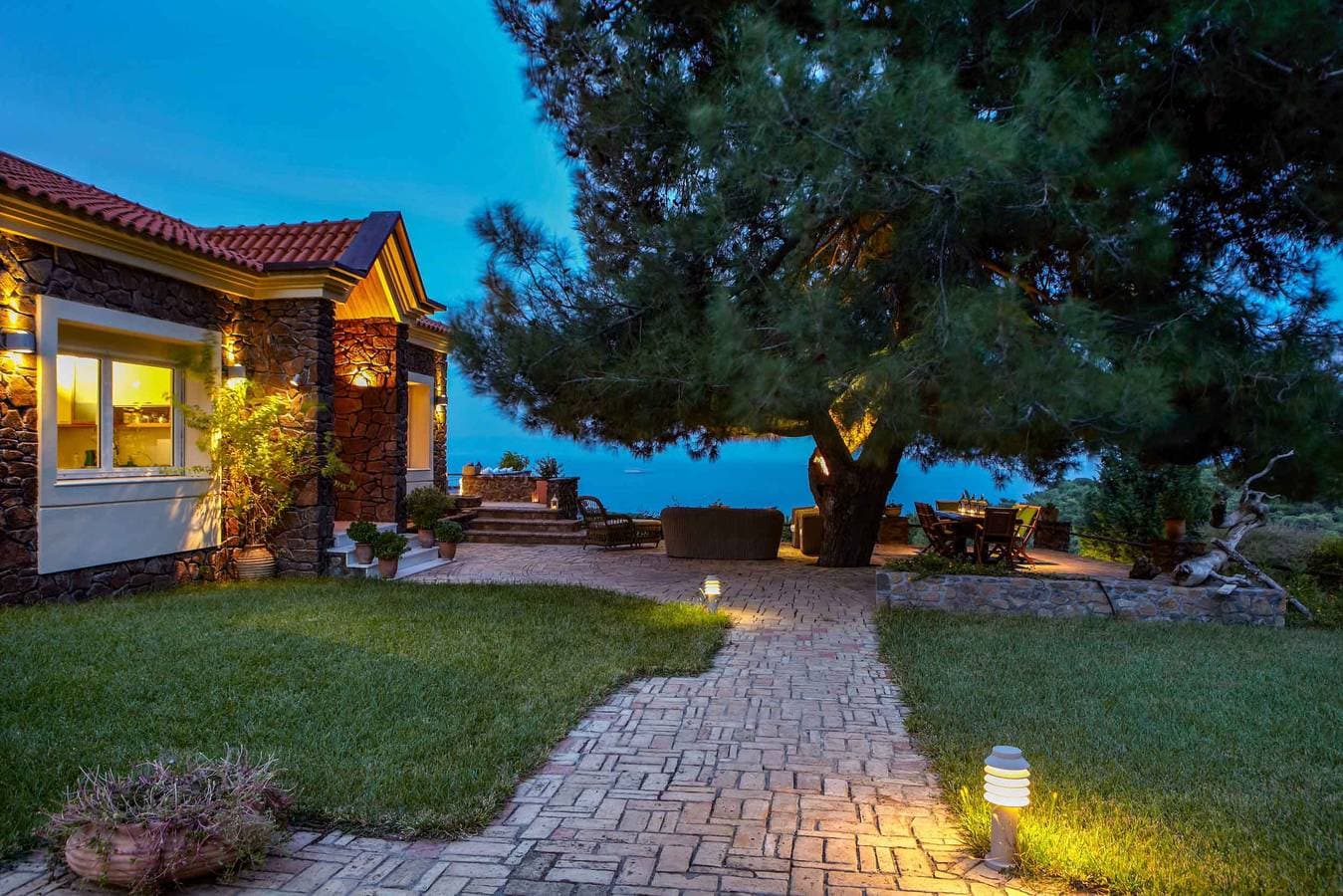 Foto 4 von 46: Villa Laurette Kratigos, Private Escape with Views