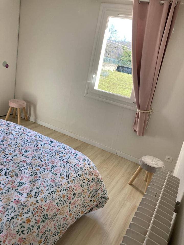Foto 9 von 28: Three-Bedroom House