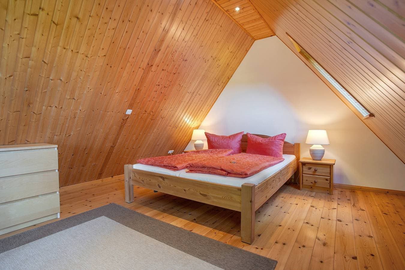 Foto 13 von 31: Ferienhaus 'Kitzklause' mit privater Terrasse, Gemeinschaftsgarten und Wi-Fi