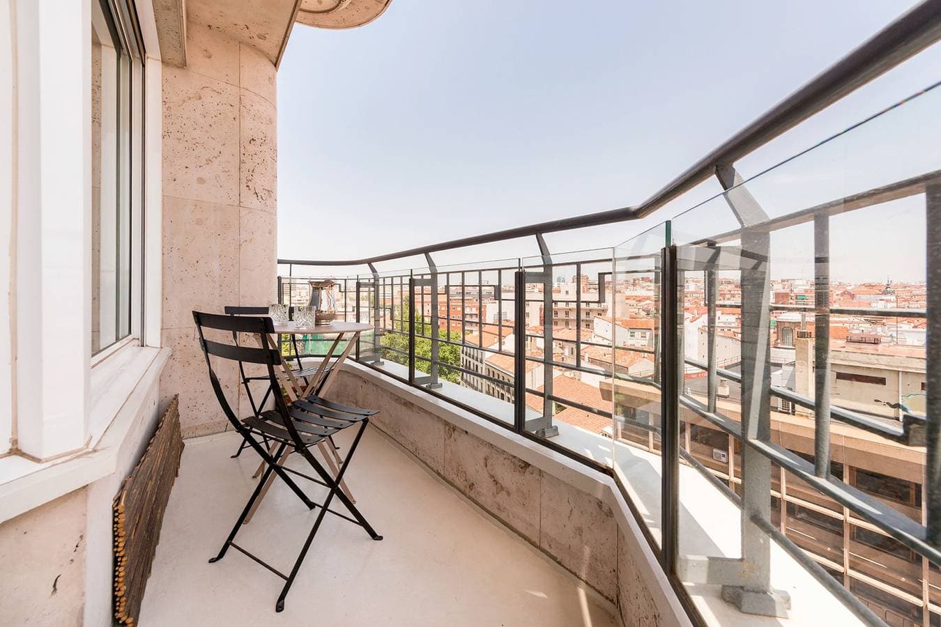 Foto 4 von 23: Luxurius apartment with huge balcony at Plaza de España