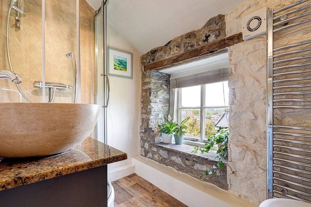 Foto 6 von 30: Gorgeous romantic cottage retreat, with gardens & Peak District views