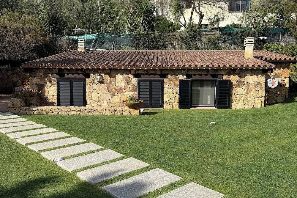 Foto 5 von 17: Openspace villa Veronica Porto Istana