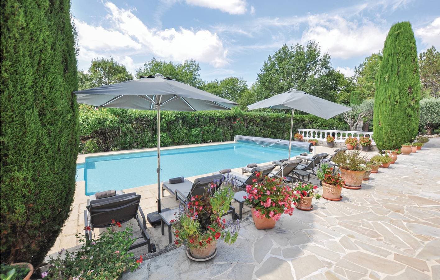 Foto 10 von 34: Rückzugsort Montauroux: Wohnung mit Pool & Terrasse