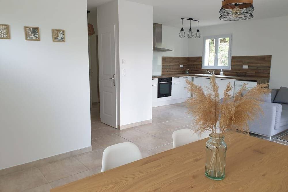 Foto 10 von 13: An escapade in Provence lulled by birdsong.<br>House 63m2