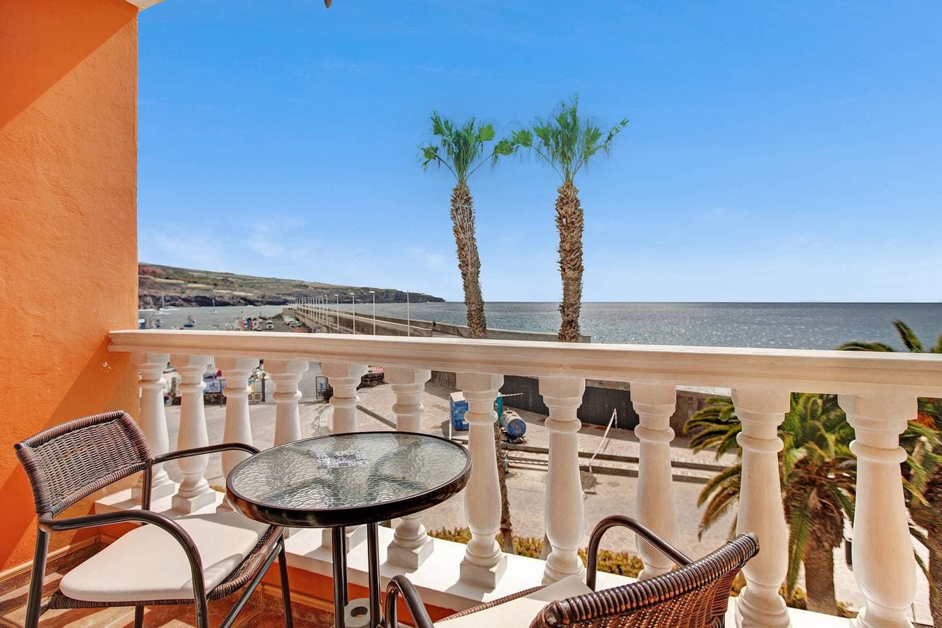 Foto 3 von 20: Gemütliche Ferienwohnung "Apartamento Carla 2A" in Playa San Juan mit Meerblick