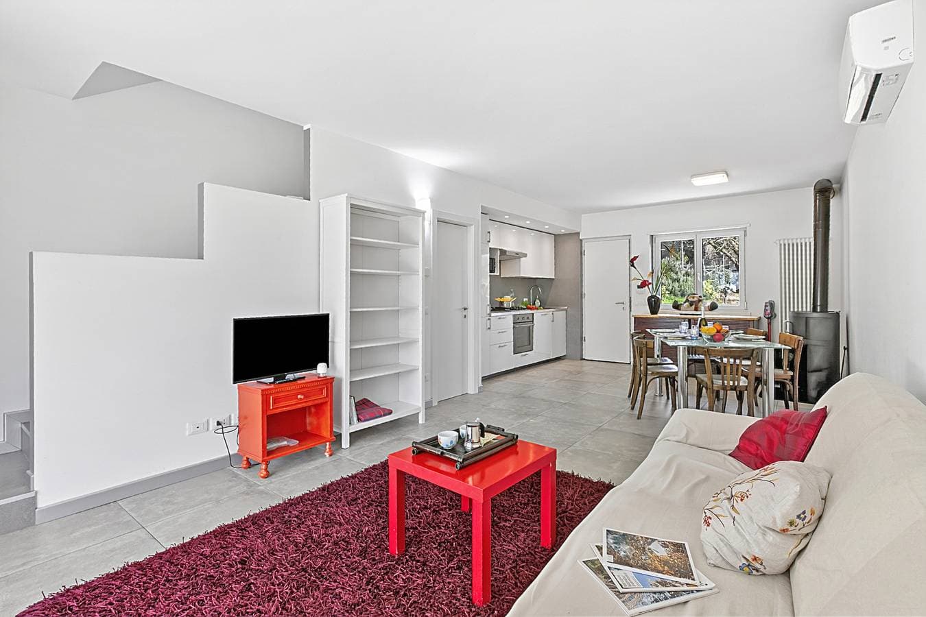 Olimpia Home - Terrace Dining and Pool 1