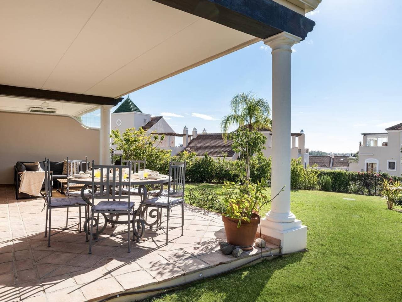 Foto 5 von 47: Ferienhaus für 6 Personen mit Pool