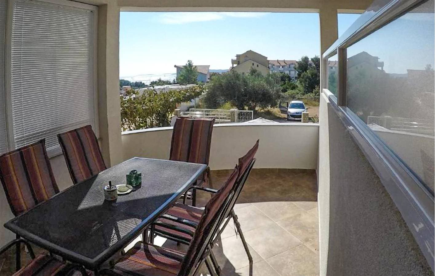 Foto 3 von 19: Gemütliche Wohnung mit Terrasse und WLAN, 1 km vom Strand entfernt!