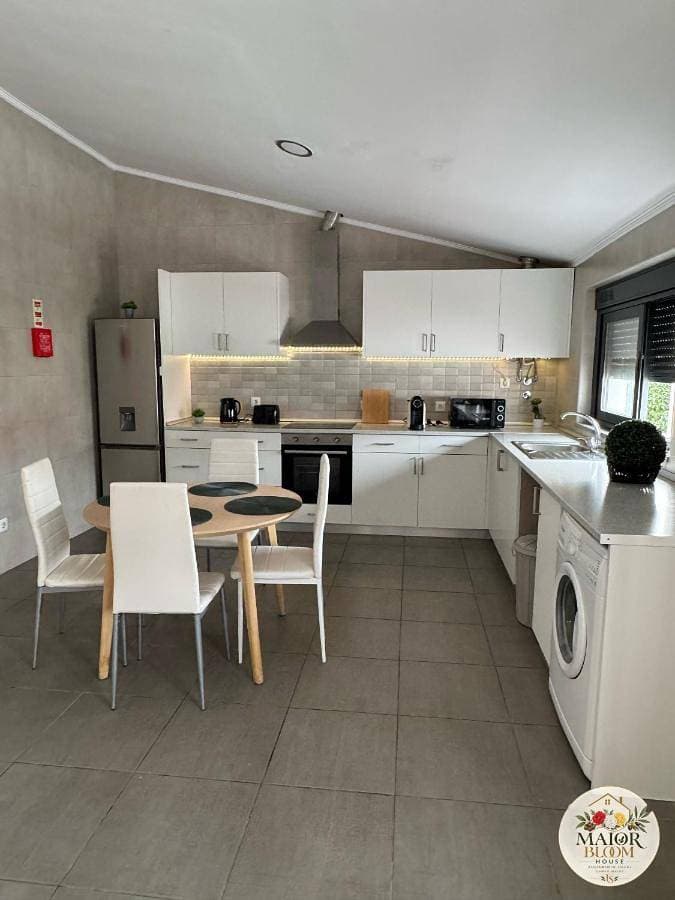 Foto 5 von 19: Two-Bedroom Apartment