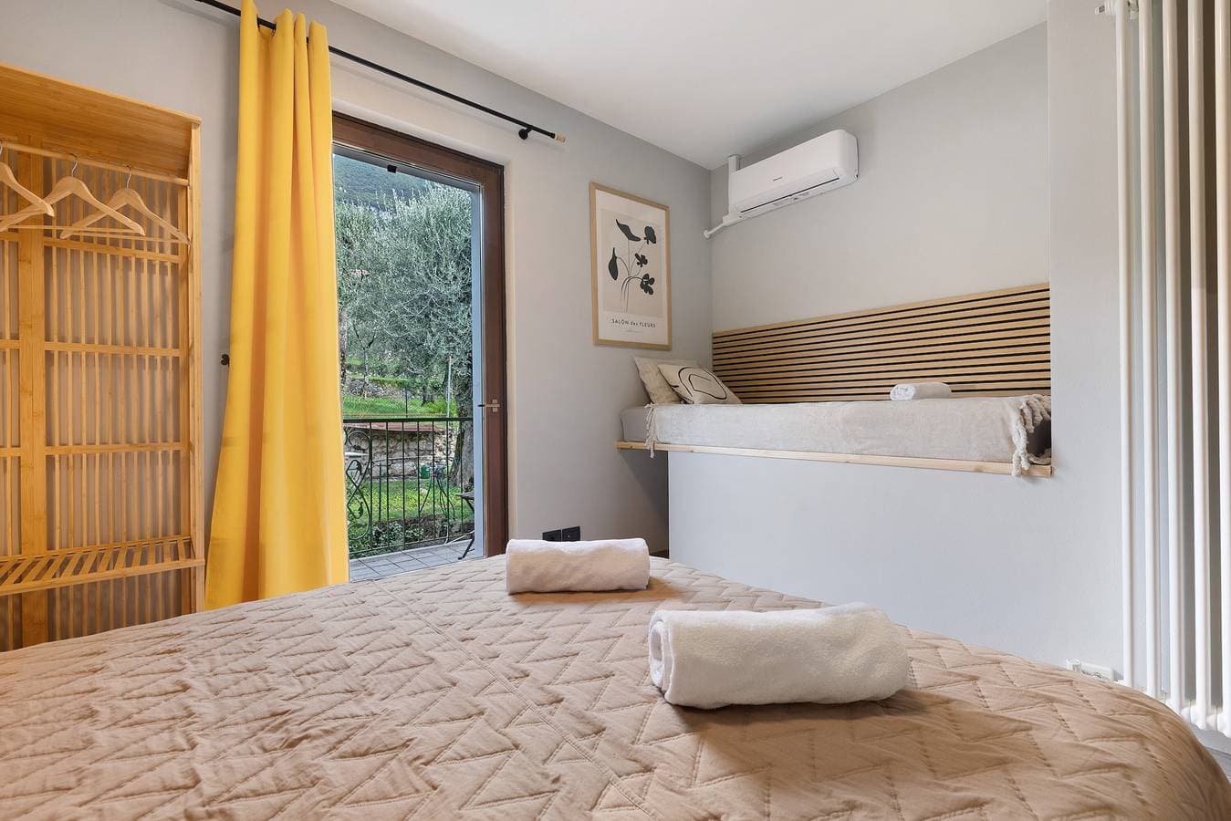 Foto 6 von 25: Ferienhaus 'Casa Di Tino' mit Seeblick, Wi-Fi und Klimaanlage