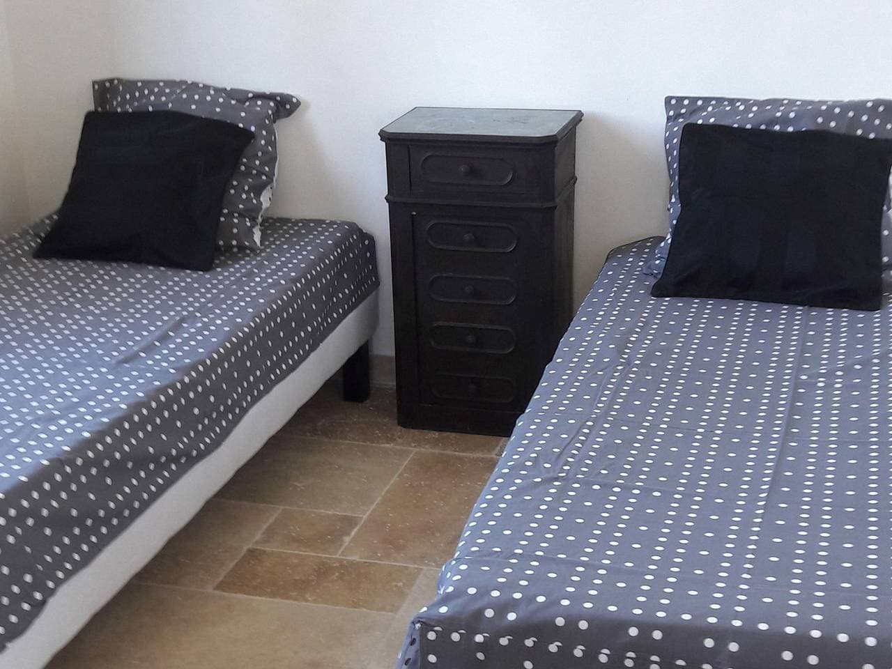 Foto 3 von 37: Ferienhaus für 5 Personen mit Pool
