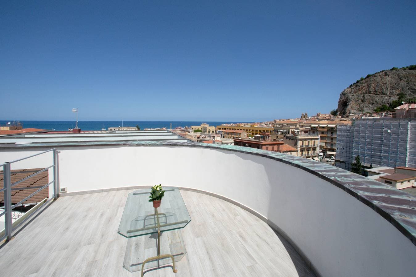 Foto 6 von 17: Modern Apartment with Exclusive Terrace