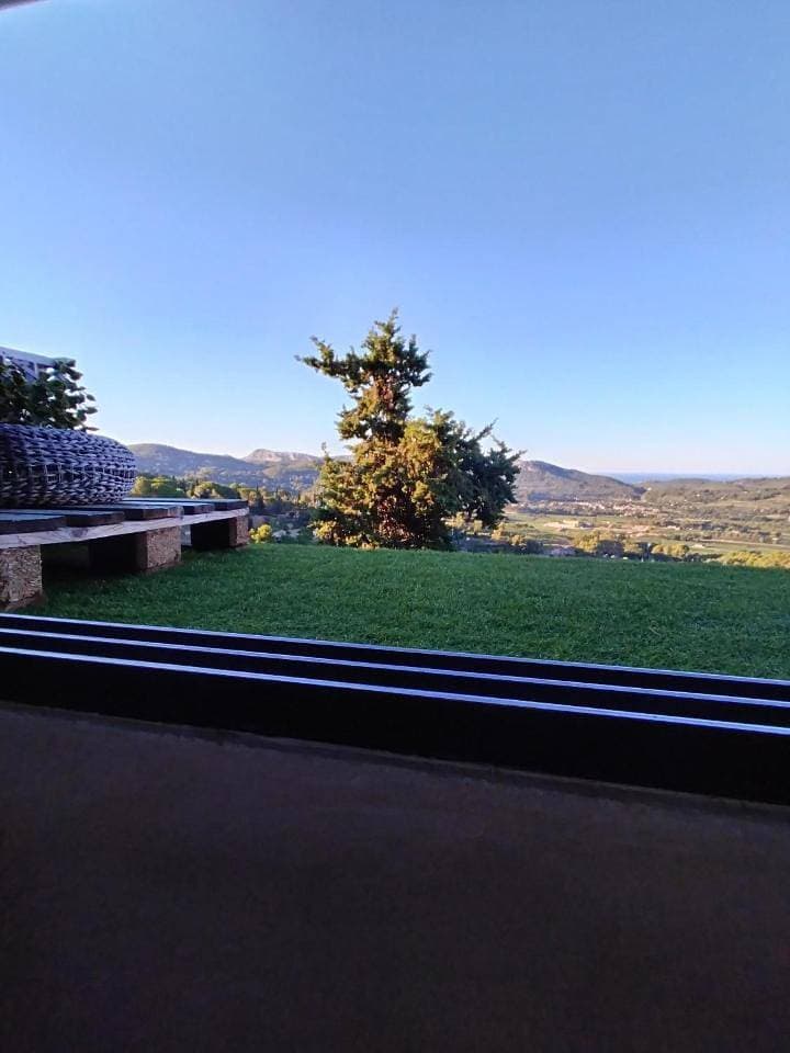 Foto 7 von 179: Apartment with Sea View