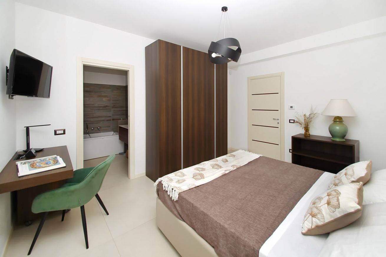 Foto 9 von 61: Ferienwohnung für 2 Personen mit Pool