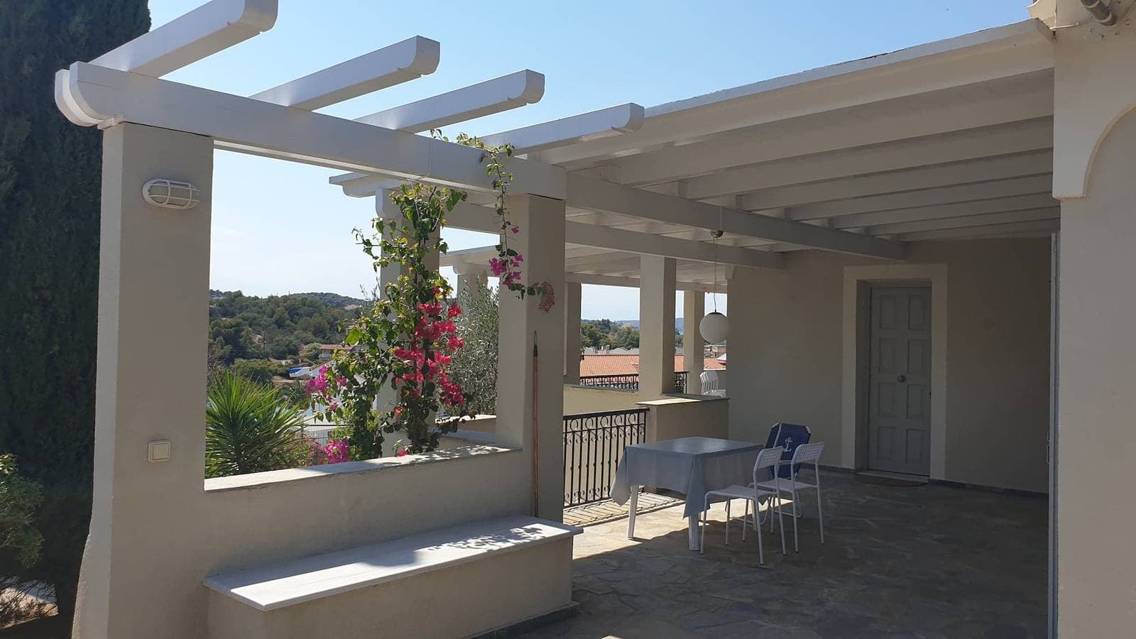 Foto 3 von 22: Charmantes Studio mit Meerblick - 30 m² in Porto Heli
