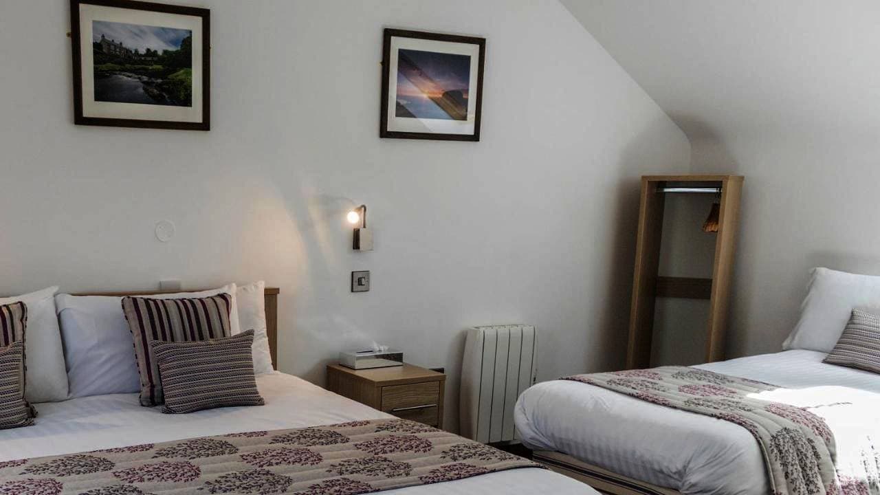 Foto 4 von 11: Double Room - Disability Access