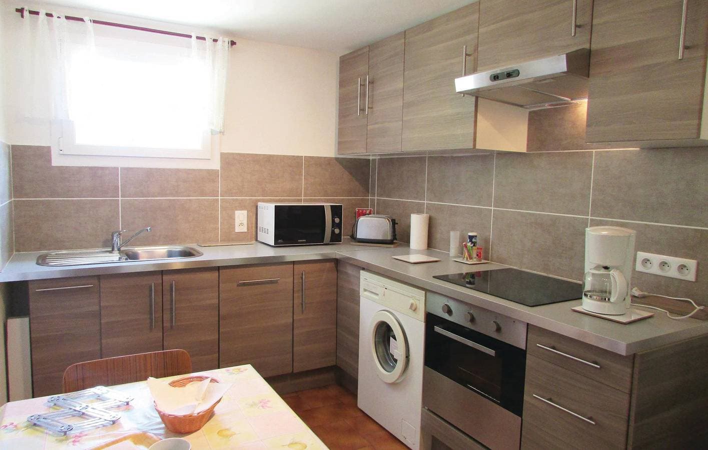 Foto 3 von 13: Appartement am Strand mit Parkplatz und Terrasse