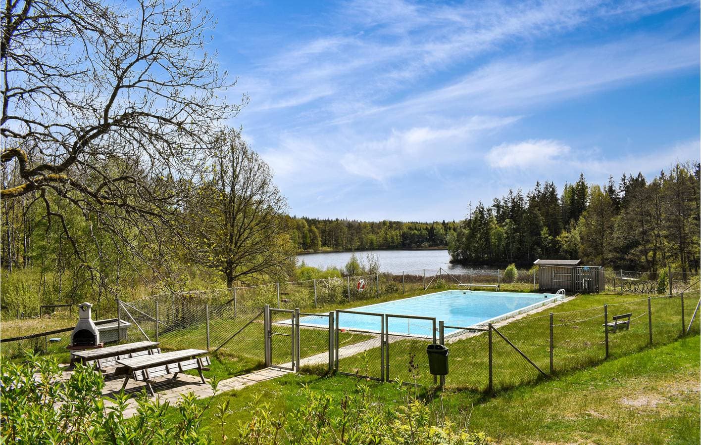 Foto 6 von 22: Ferienhaus für 8 Personen mit Pool