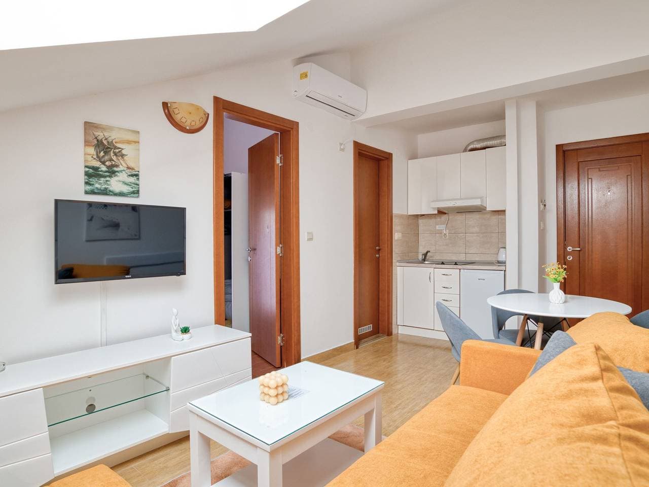 Foto 4 von 23: Wohnung "Clasik" mit Balkon