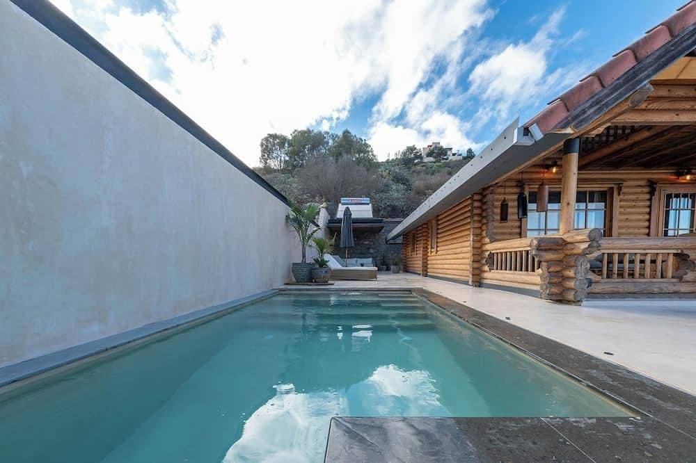 Foto 11 von 30: Cabin Tranquil Organic Heated Pool