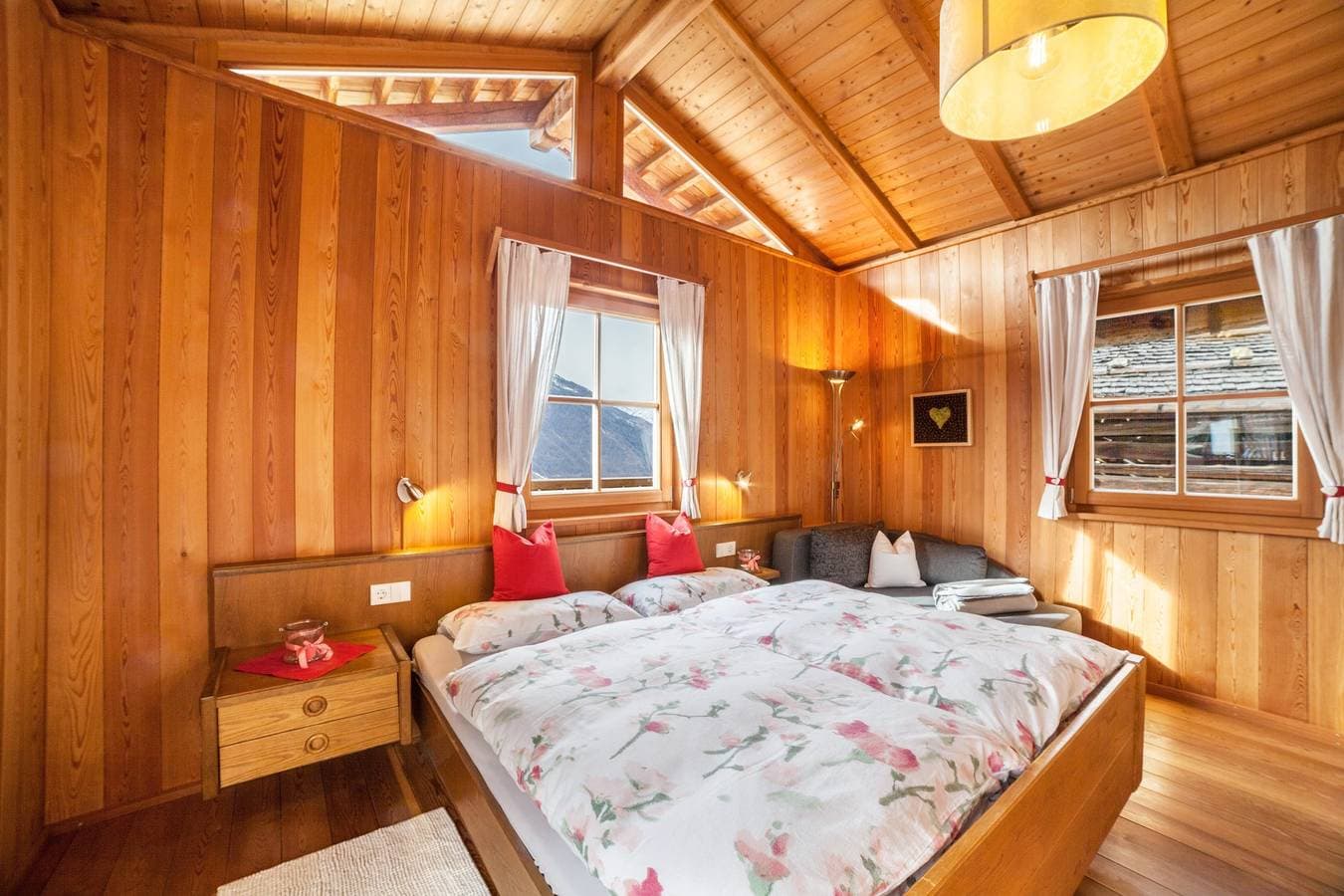 Foto 11 von 26: Ferienhaus "Waldhof" mit Bergblick, Balkon & WLAN