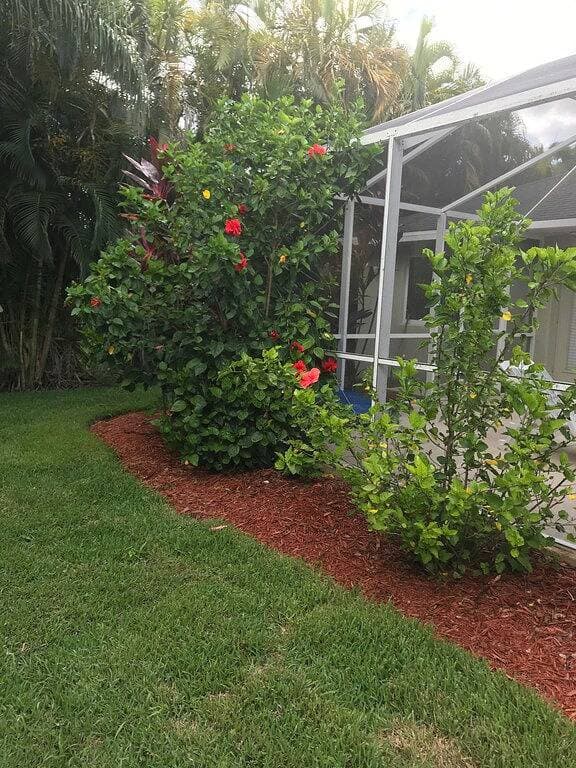Foto 2 von 28: Beautiful Private Florida Pool Home