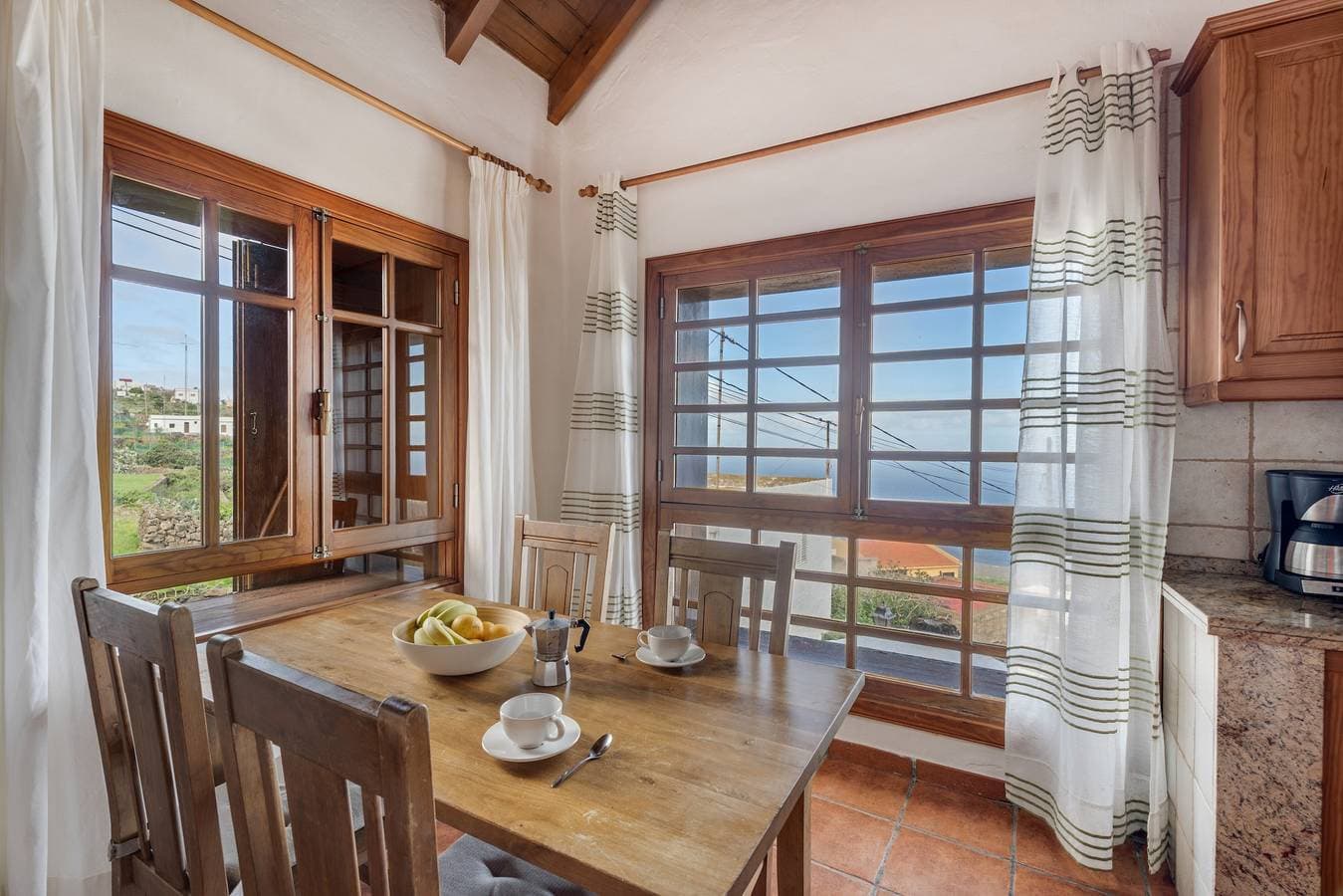 Foto 7 von 30: Landhaus 'El Moral' mit Meerblick, gemeinsamer Terrasse und WLAN