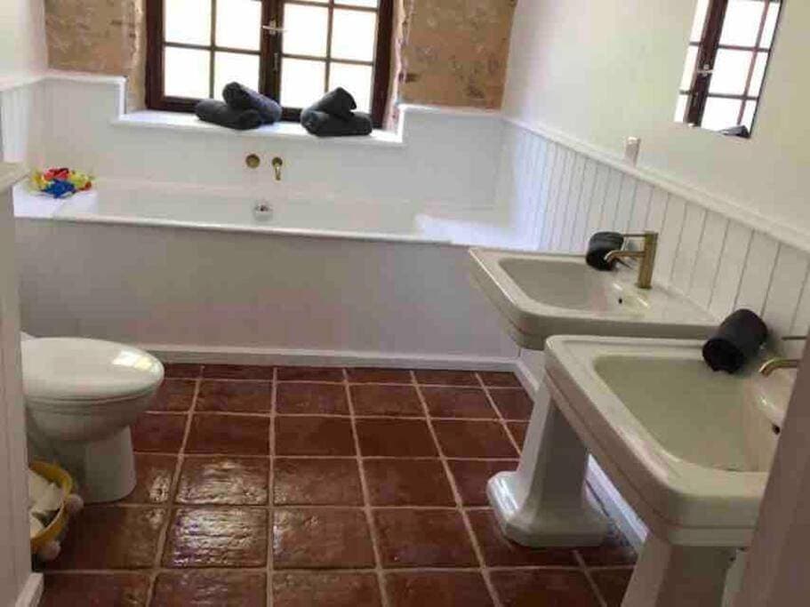 Foto 10 von 26: Five-Bedroom House