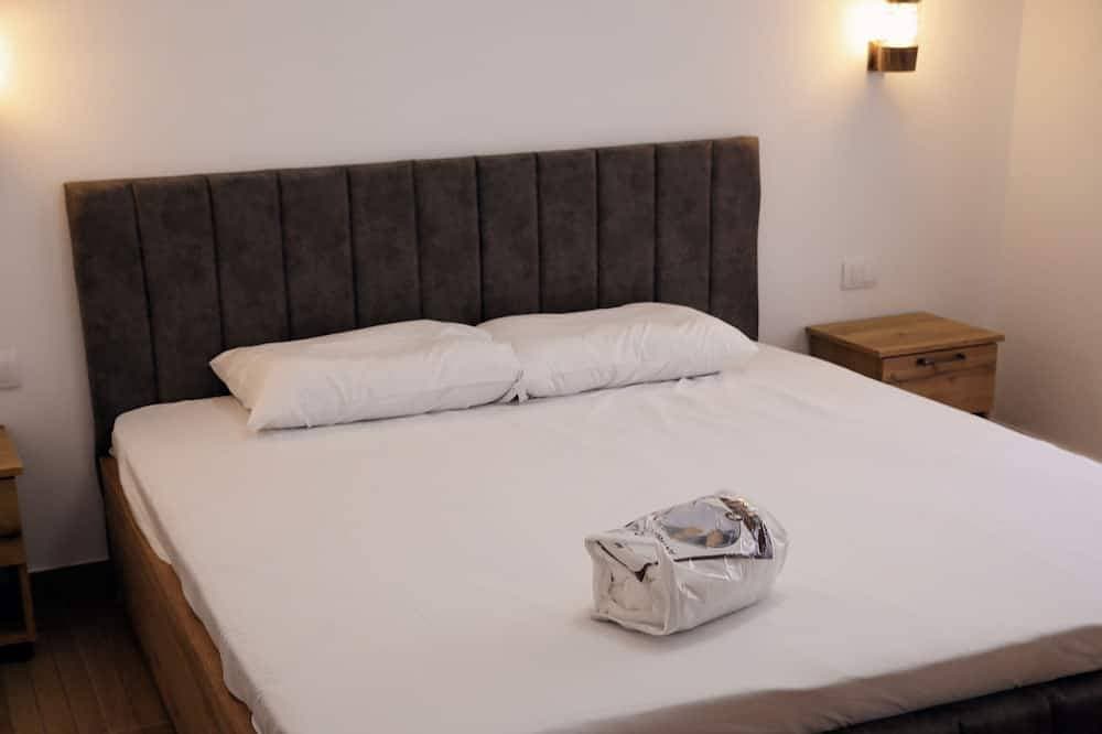 Foto 2 von 13: \"Where Comfort Meets Calm – Experience Villa Greba
