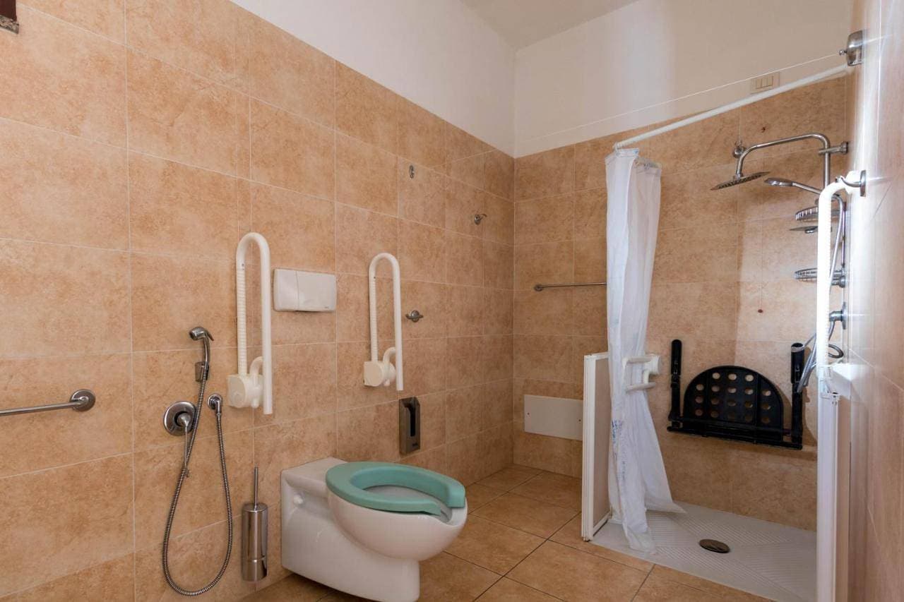 Foto 10 von 12: Double or Twin Room - Disability Access
