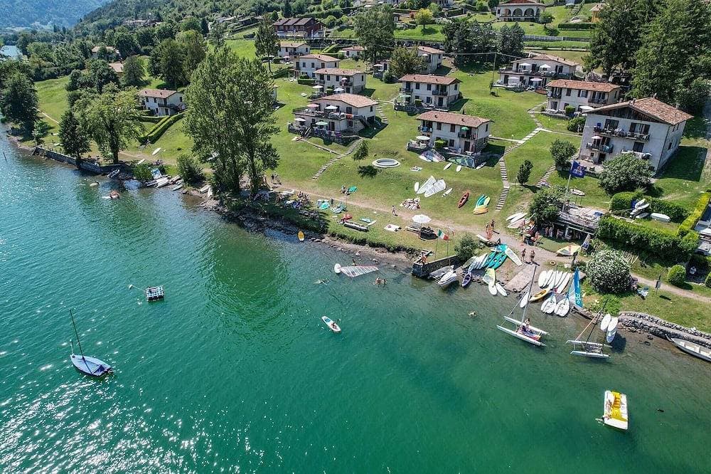 Direkt am See mit Terrasse für sieben Personen 1