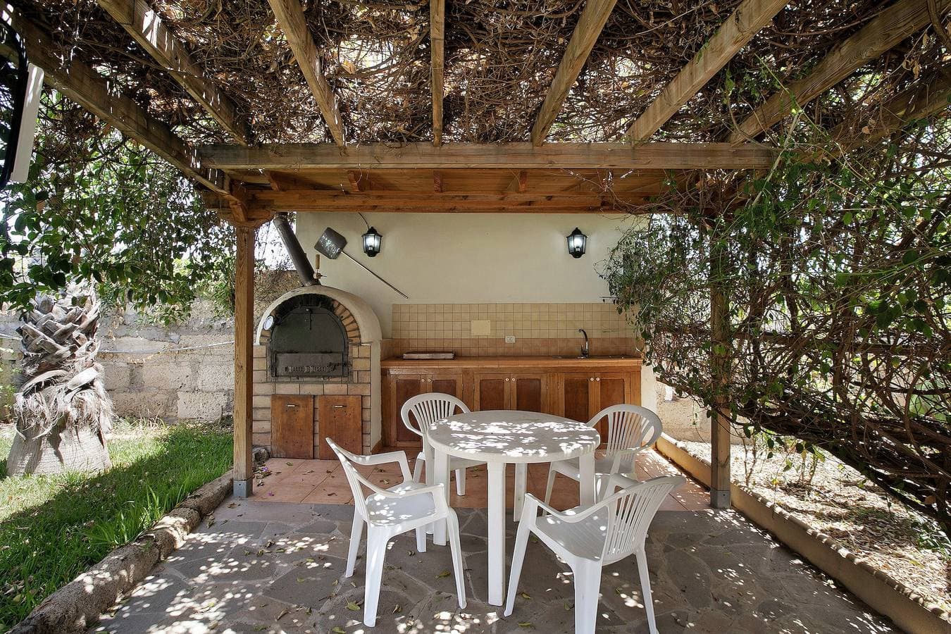Foto 2 von 27: Ferienhaus „Las Tres Palmeras“ mit Bergblick, Gemeinschaftspool und WLAN
