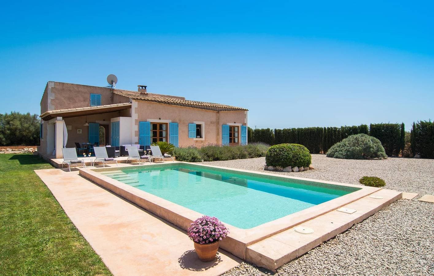 Foto 7 von 44: Son Mesquida Terrassenwohnung mit Pool