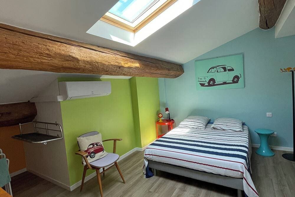 Foto 5 von 24: In der Loft Garage mit Schwimmbad