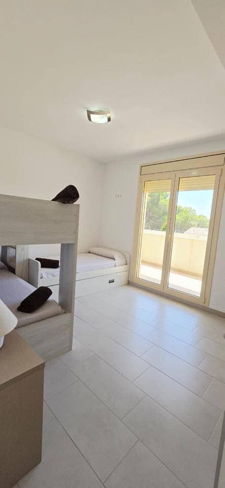 Foto 7 von 22: Three-Bedroom House