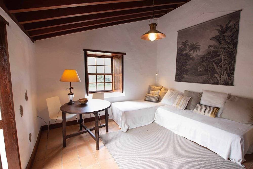 Foto 4 von 12: Ländliches Haus nahe der Küste von La Laguna 2