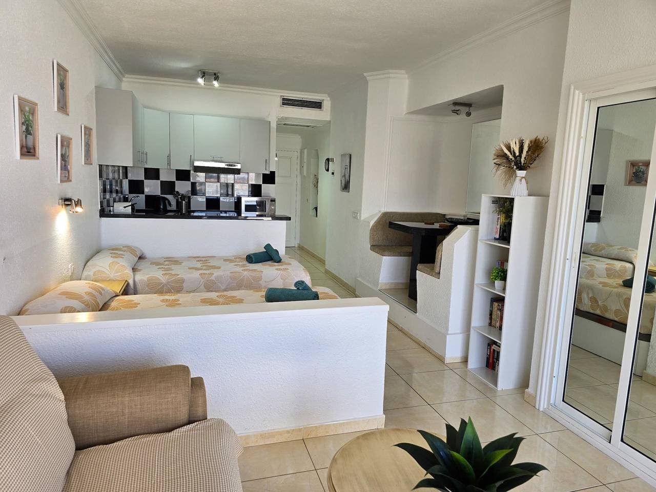 Foto 11 von 25: Villa Katara: Moderne Villa mit beheiztem Pool in Tabaiba Baja