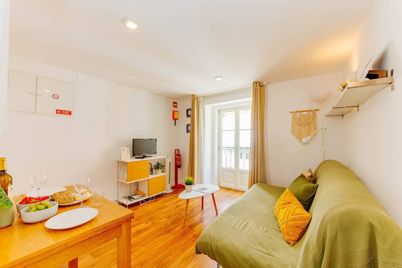 L4.2 - Bairro Alto Charming 1 Bedroom Apartment 1