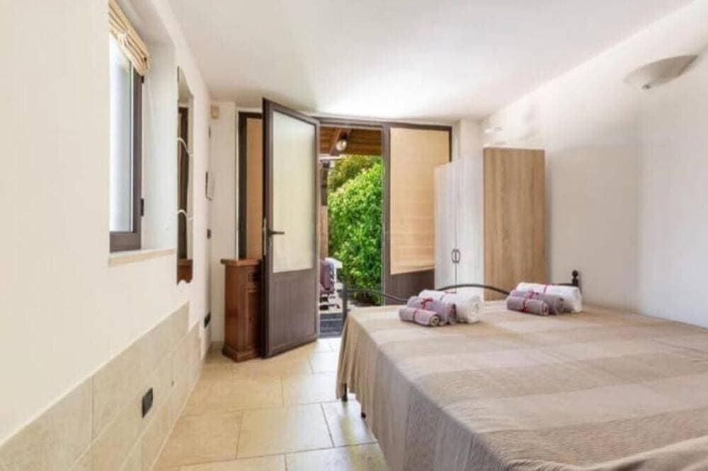Foto 3 von 9: Villa Dosagiri Stanza Privata+piscina