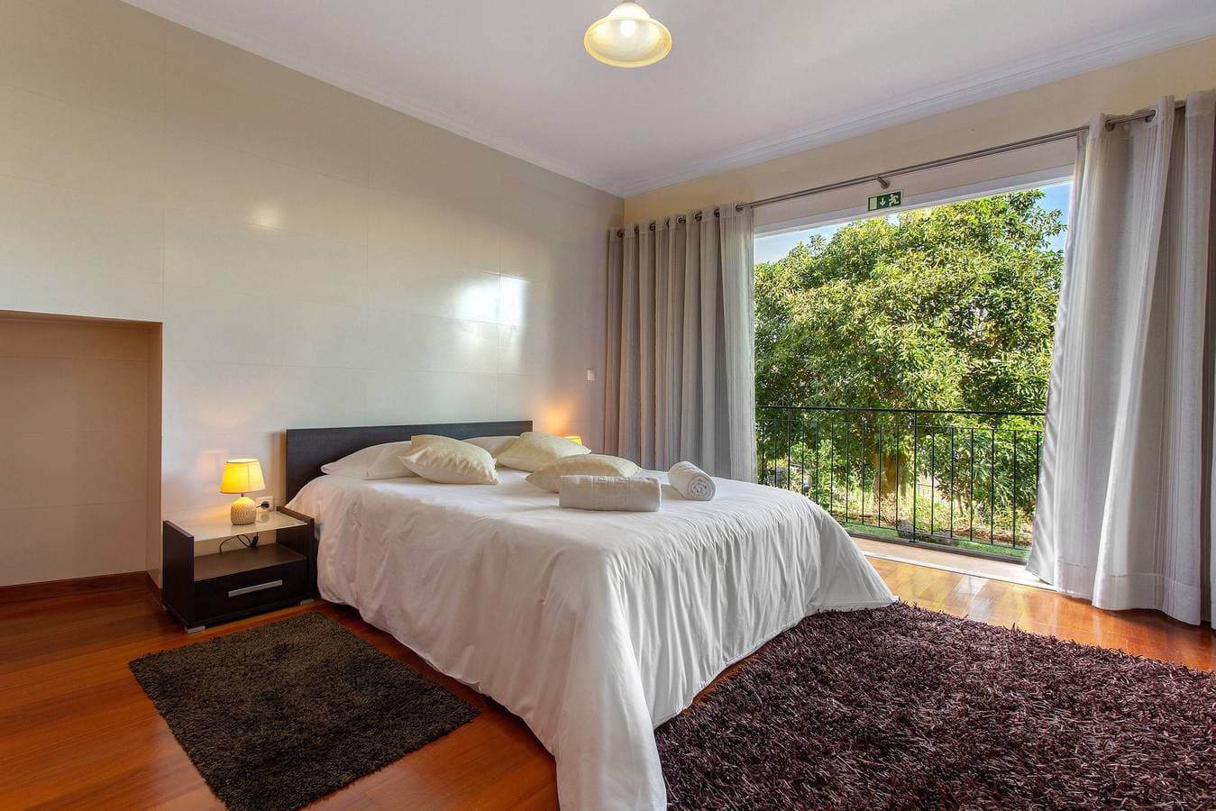 Foto 10 von 27: Ferienhaus 'Refúgio Dourado' mit Meerblick, Gemeinschaftsgarten und WLAN