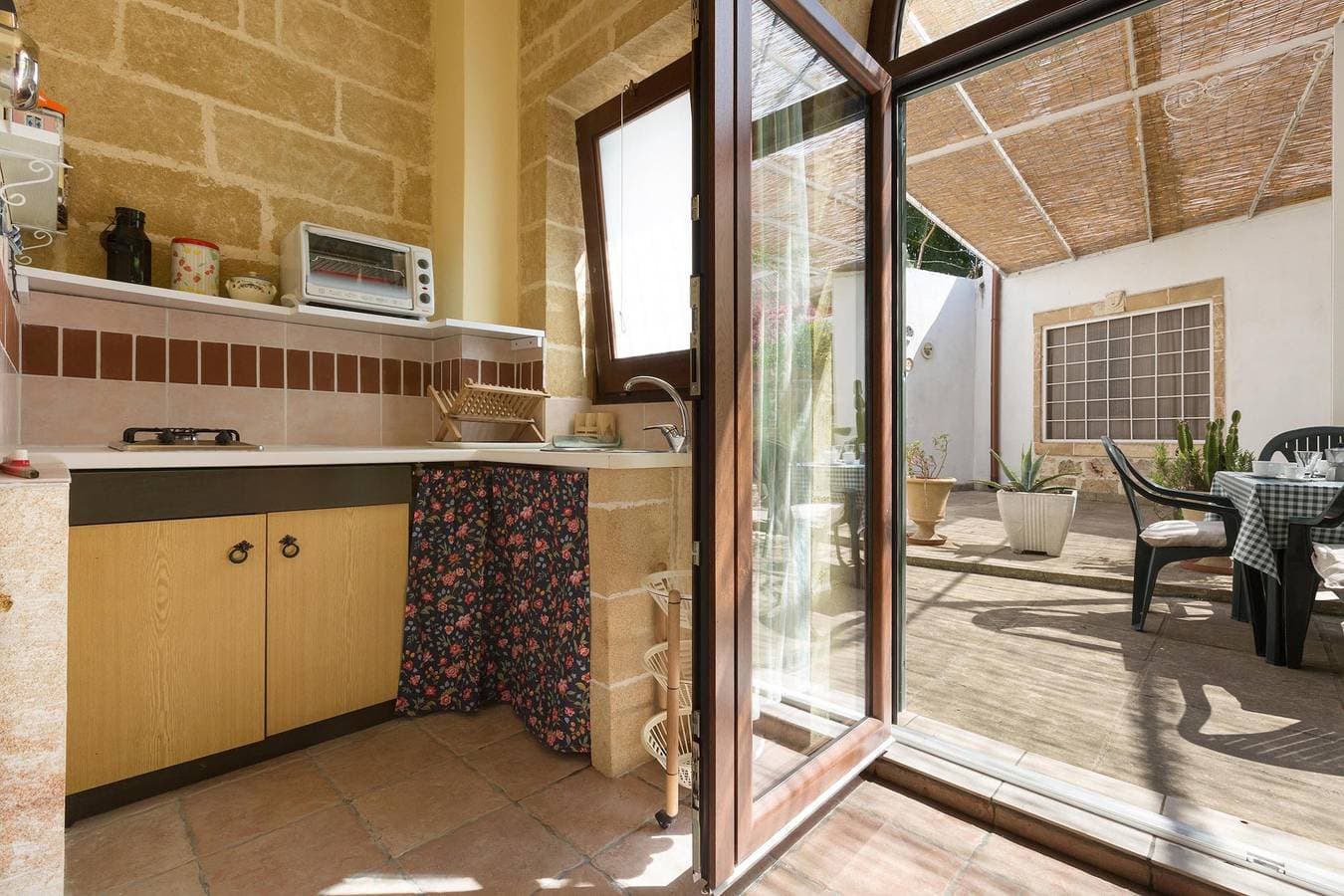 Foto 8 von 17: Gästehaus für 4 Personen mit Garten