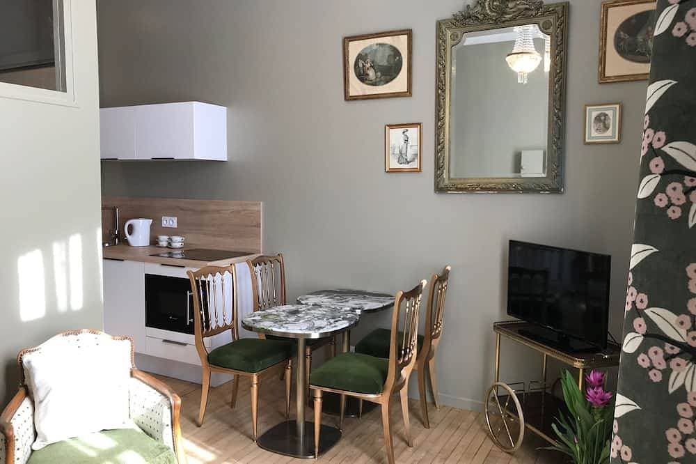 Le Prélude-Apartment-Ensuite 1