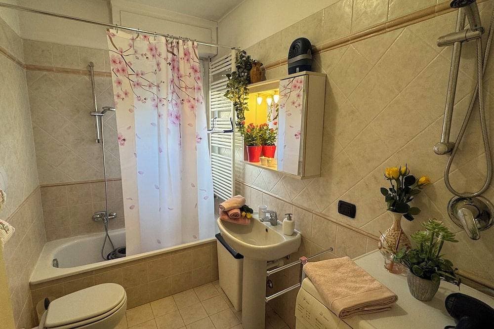 Foto 9 von 30: Gemütliche Wohnung für 5 Gäste mit  W-Lan und TV