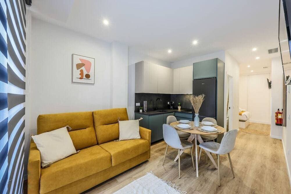 Luxe Apartments Madrid Rio 1