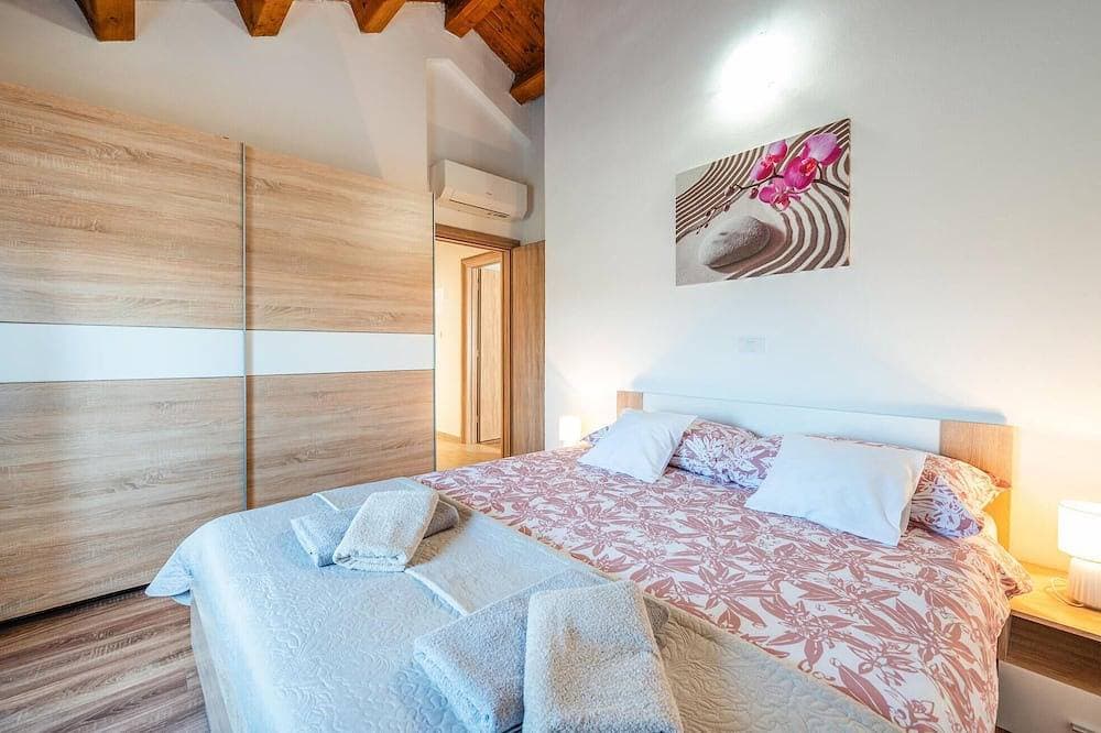 Foto 4 von 30: 3 bedroom amazing home in Brscici
