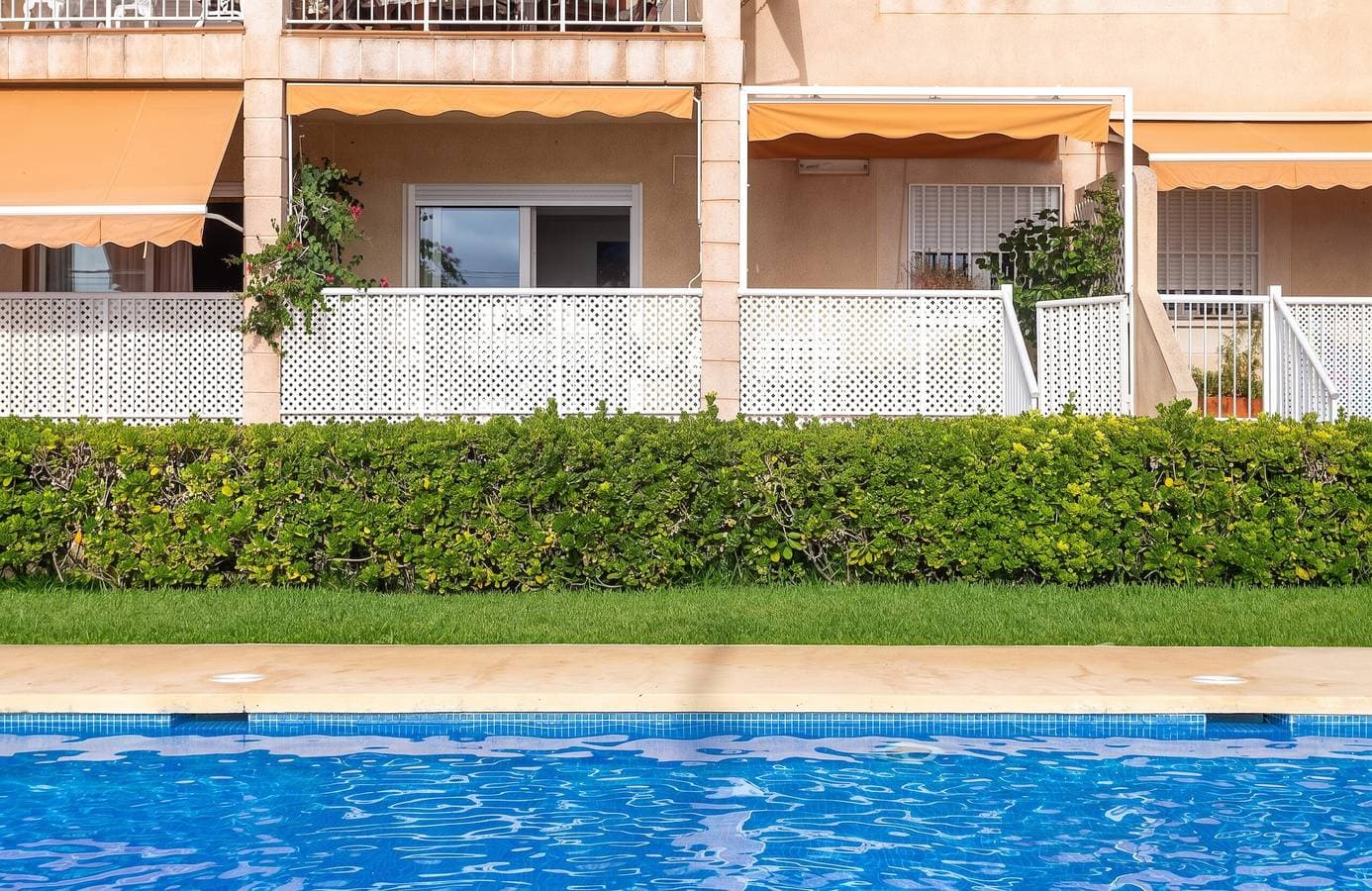 Foto 11 von 43: Geräumige Wohnung in El Campello, 120 m², Gemeinschaftspool