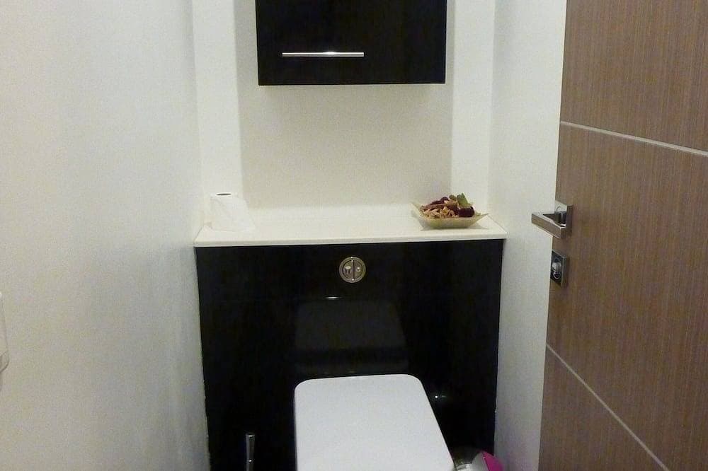 Foto 10 von 30: Komfortable Villa im Herzen eines Gartens mit Olivenbäumen.